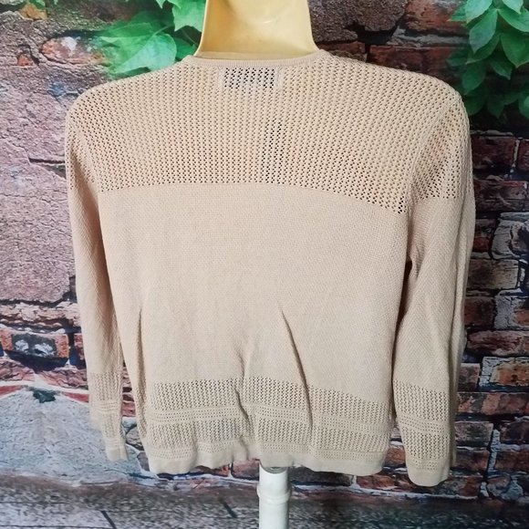 Crochet Open Work 3/4 Sleeve Cropped Cardigan - Picture 4 of 5